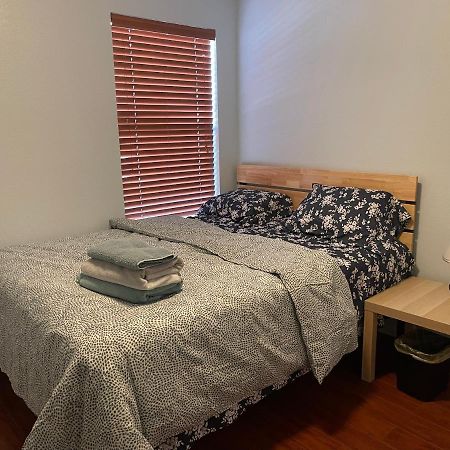 Room Downtown دالاس المظهر الخارجي الصورة