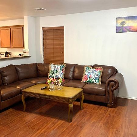 Room Downtown دالاس المظهر الخارجي الصورة